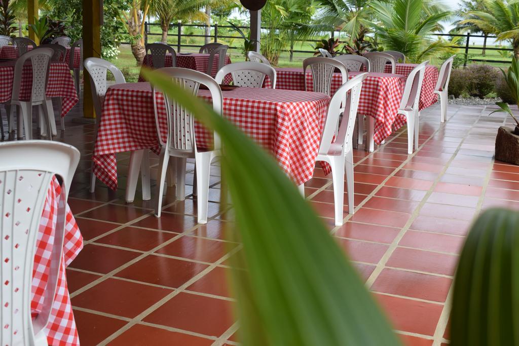 Nuquimar Hotel